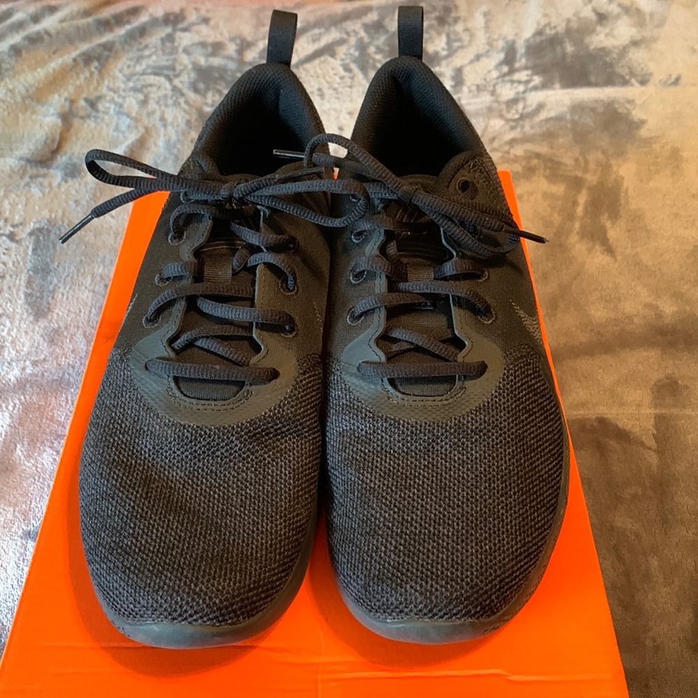 Mens Nike flex shoes